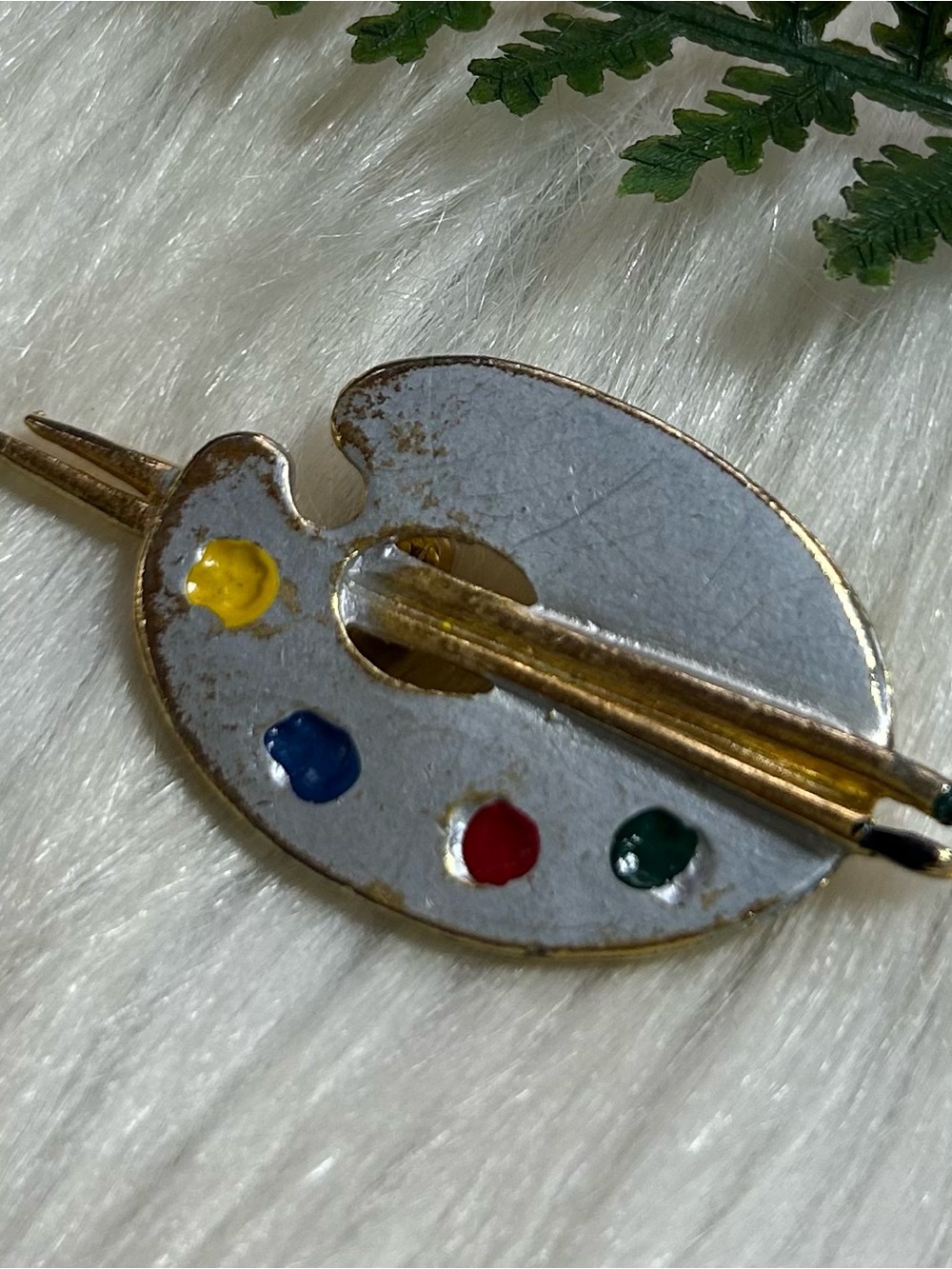 vintage enamel artist palette brooch - Picture 3 of 7